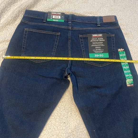 Kirkland Signature Denim Jeans - Picture 7 of 9